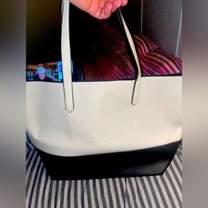 Stunning BRAND NEW Indigo Never used Black and white large Tote.